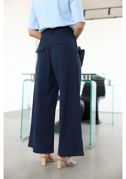 Belden Oturtmalı Geniş Paça Pantolon modelleri