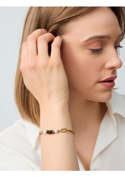 Altın Rengi Inci Detaylı Zincir Bileklik