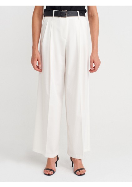 72149 Kemerli Çift Pilili Pantolon-Beyaz fırsatları