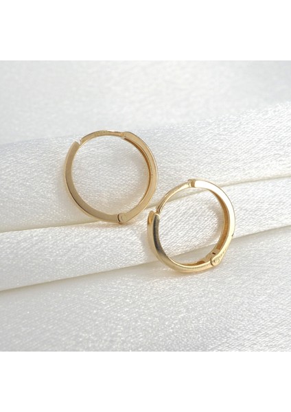 Orta Boy Altın Halka Küpe 18 mm Çap 14 Ayar Altın