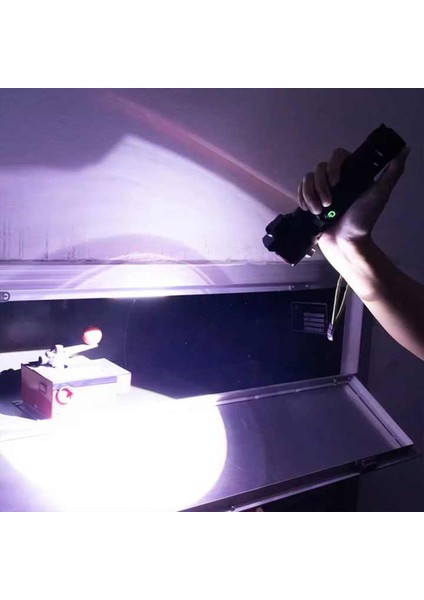 Şarjlı El Feneri | Yüksek Güçlü LED Işık | USB ile Şarj Edilebilir | Su Geçirmez Metal Gövde | Zoom Özellikli modelleri