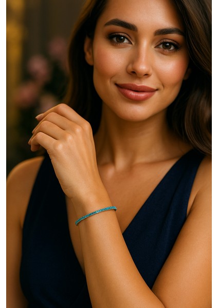 Misinalı Esnek Aquamarin Taşlı Kadın Gümüş Bileklik