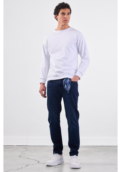 Beyaz Bisiklet Yaka Regular Fit Erkek Sweatshirt modelleri