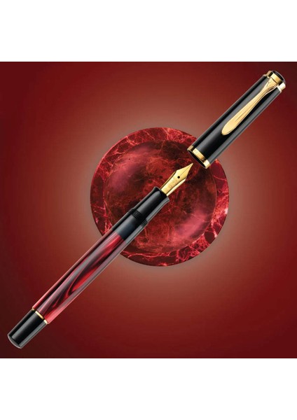 Classic M200 Marbled Red Special Edition Fountain Pen -B