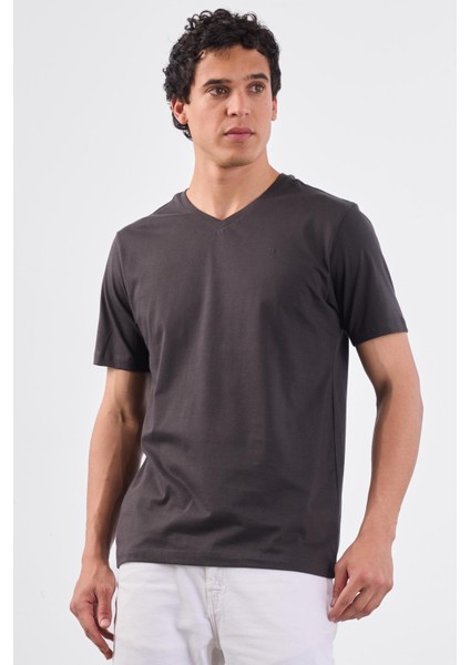 Antrasit V Yaka Pamuklu Düz Renk Slim Fit Erkek T-shirt