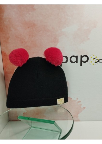 Ponponlu Bebek Bere - Siyah - Organik & El Yapımı