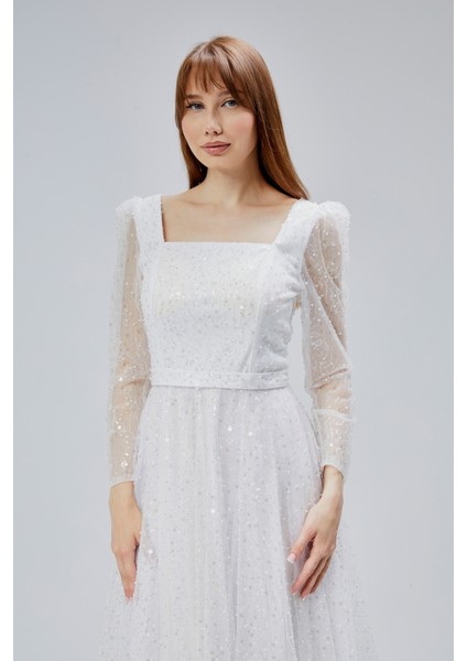 Kadın Kare Yaka Tül Kumaş Üzerine Inci Boncuklu Tül Şık ve Zarif Abiye Elbise modelleri