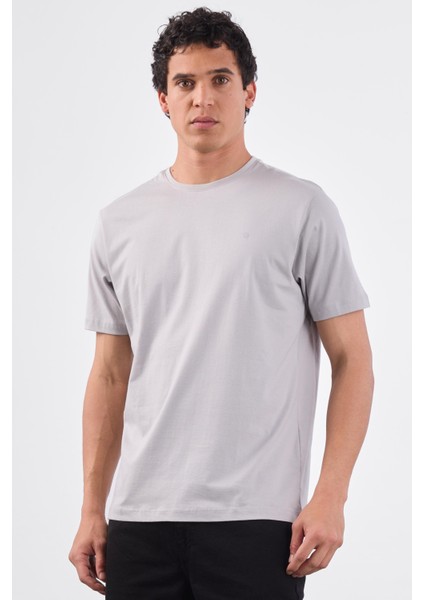 Gri Bisiklet Yaka Pamuklu Düz Renk Slim Fit Erkek T-shirt