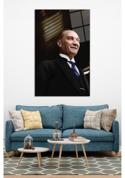 Tebessüm Eden Atatürk Portresi Cam Tablo, Modern Ev ve Ofis Dekoru, Hediyelik Duvar Dekorasyonu modelleri