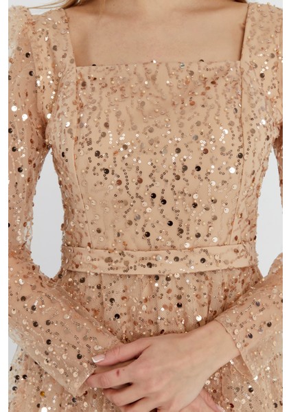 Kadın Kare Yaka Tül Kumaş Üzerine Inci Boncuklu Tül Şık ve Zarif Abiye Elbise fırsatları