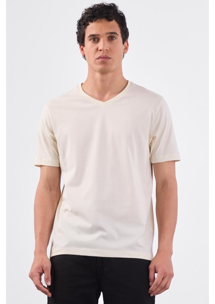 Ekru V Yaka Pamuklu Düz Renk Slim Fit Erkek T-shirt fiyatları