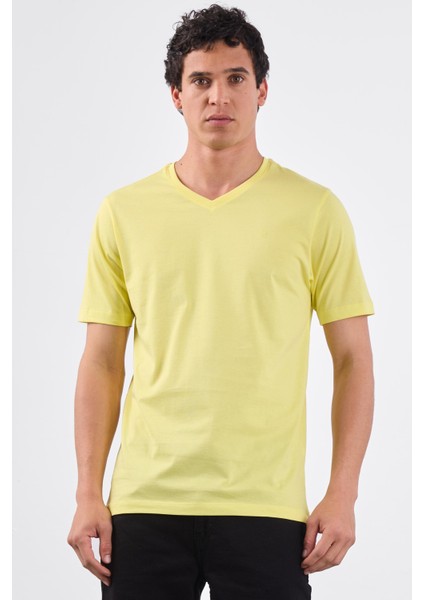 Sarı V Yaka Pamuklu Düz Renk Slim Fit Erkek T-shirt