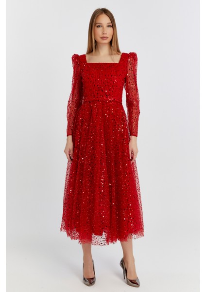 Kadın Kare Yaka Tül Kumaş Üzerine Inci Boncuklu Tül Şık ve Zarif Abiye Elbise modelleri