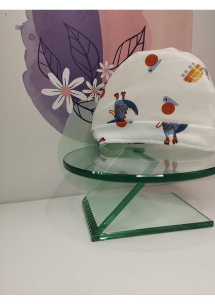 Hayvan Desenli Bebek Bere - Beyaz - Organik & El Yapımı fiyatları