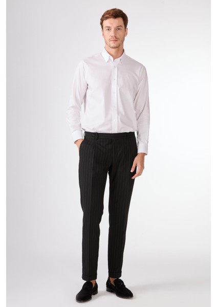 Siyah Çizgili Sivri Yaka Slim Fit Erkek Takım Elbise