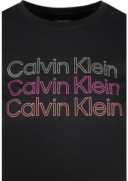 Calvın Kleın Kadın T-Shırt PFBT2699-FT5 modelleri