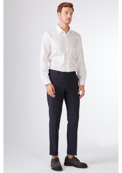 Koyu Lacivert Balıksırtı Slim Fit Erkek Takım Elbise