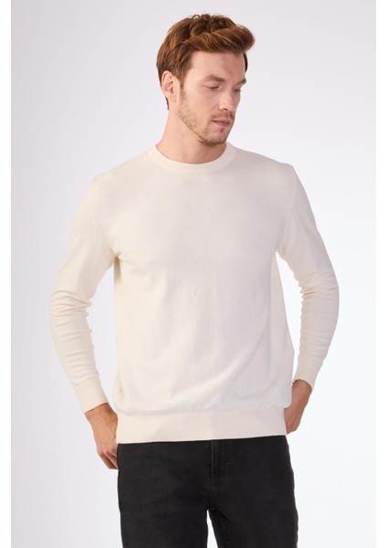 Ekru Bisiklet Yaka %100 Pamuk Düz Renk Slim Fit Erkek Triko modelleri
