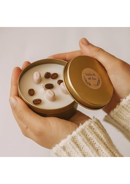 Kahve Kokulu Soya Mum - Çekirdek Detaylı Metal Kutuda - Çiftlerin Sıcak Anları Için - El Yapımı, Doğal, 30 Saat Yanış fiyatları