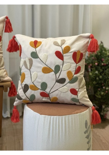 2'li Puantiyeli Punch Işlemeli Püsküllü Nakışlı Kırlent Kılıfı fırsatları