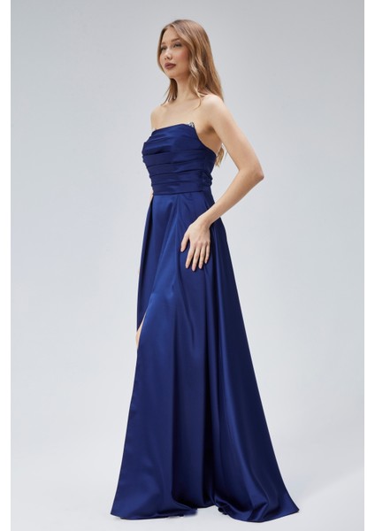 Kadın Abiye ve Mezuniyet Taşlı Drape Detaylı Yırtmaçlı Straplez Saten Abiye Elbise fırsatları