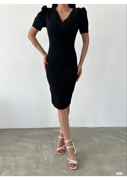 Kadın Kruvaze Yaka Yandan Yırtmaç Detaylı Scuba Krep Kumaş Midi Boy Elbise S-Siyah indirimleri