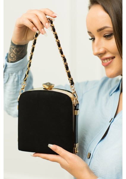 151 Süet Kavanoz Abiye Çanta | Şık ve Kullanışlı El Çantası fırsatları