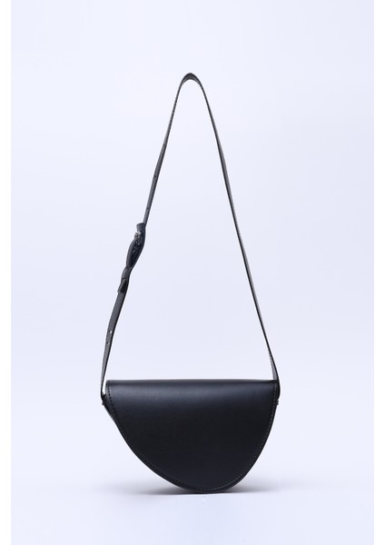 Siyah SHK154 Suni Deri Asimetrik Çıtçıtlı Tek Bölmeli Astarlı Kol ve Omuz Çantası