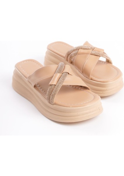 Mıla Düz Topuklu Taşlı Çapraz Şeritli Kalın ve Ortopedik Taban Kadın Terlik Tt Ten