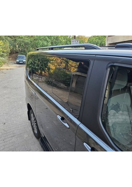 E - Transit Custom Elektirikli Kısa Şase 2025 2026 2027 Portbagaj Tavan Çıtası Siyah fiyatları