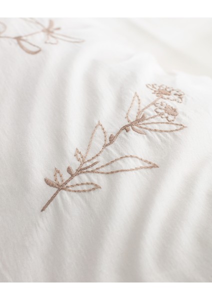 Perline Family Size %100 Pamuk Nakışlı Nevresim Takımı - Ekru/bej