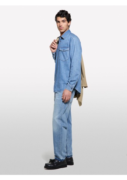Sisley %100 Pamuk Önü 2 Cepli Regular Fit Denim Gömlek Erkek Mavi Denim Gömlek - 325P53GESQ04G