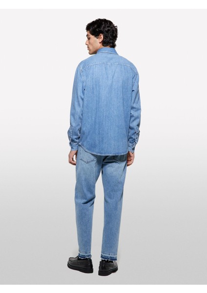 Sisley %100 Pamuk Önü 2 Cepli Regular Fit Denim Gömlek Erkek Mavi Denim Gömlek - 325P53GESQ04G indirimleri