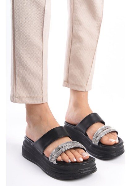 Laıla Düz Topuklu Taşlı Şeritli Kalın ve Ortopedik Taban Kadın Terlik St Siyah fırsatları