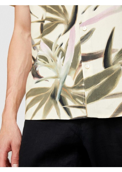 Sisley Pamuk Karışımlı Tamamı Desenli Kısa Kollu Gömlek Erkek Renkli Gömlek - 324P53DBSQ03O fırsatları