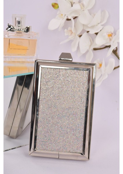 820 Kare Taş Detaylı Abiye Çanta modelleri