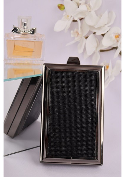 820 Kare Taş Detaylı Abiye Çanta modelleri