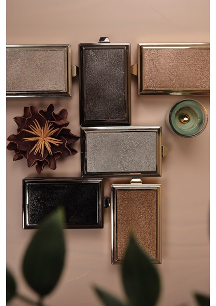 820 Kare Taş Detaylı Abiye Çanta fırsatları