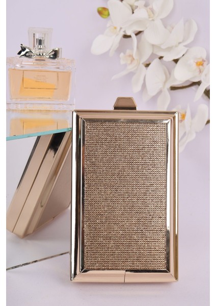 820 Kare Taş Detaylı Abiye Çanta modelleri