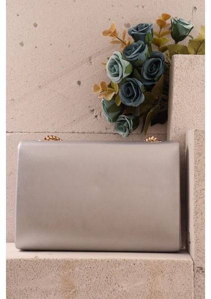 414 Mat Zincir Askılı Kilitli Portföy Çanta fiyatları