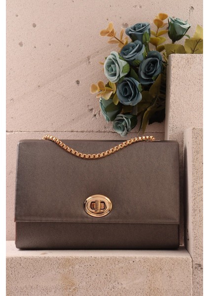 414 Mat Zincir Askılı Kilitli Portföy Çanta