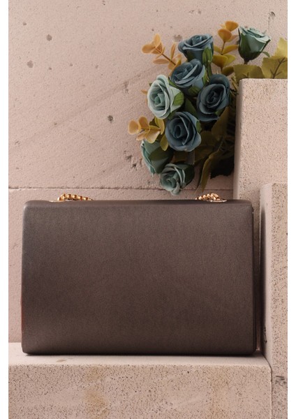 414 Mat Zincir Askılı Kilitli Portföy Çanta fiyatları