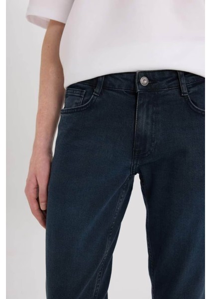 Pedro Slim Fit Dar Kalıp Normal Bel Dar Paça Jean Pantolon R8791AZ25AU indirimleri