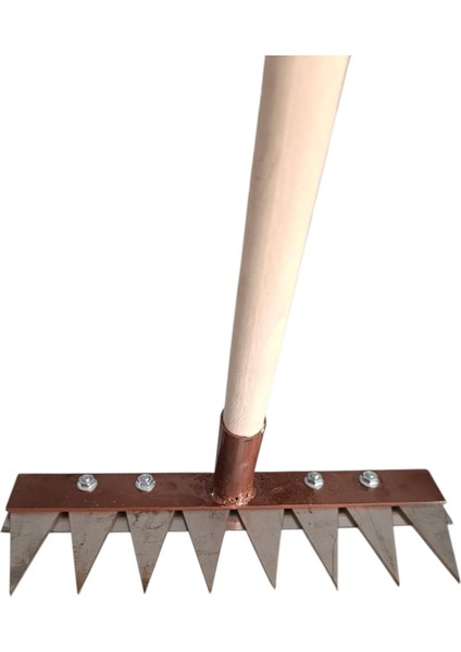 8 Dişli Ot Yolma Çelik Tırmık Çapası 3 mm Paslanmaz Çelik Bıçak 27 cm