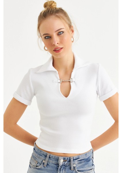 Kadın Ekru Aksesuarlı Crop Bluz COL3008