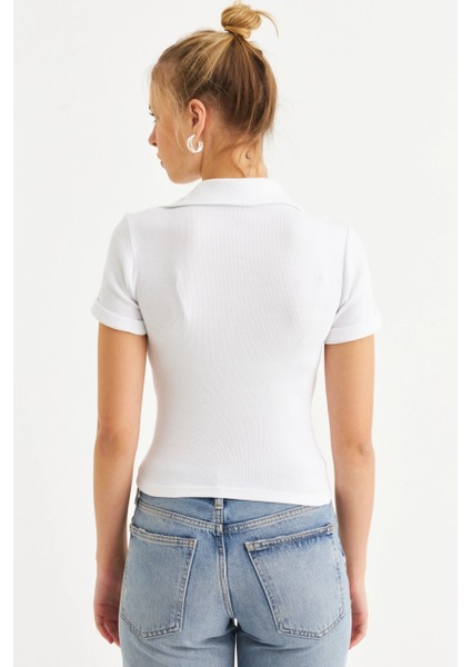 Kadın Ekru Aksesuarlı Crop Bluz COL3008 fırsatları