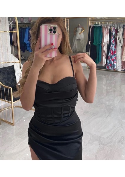 Saten Asimetrik Kesim Derin Yırtmaç Elbise modelleri