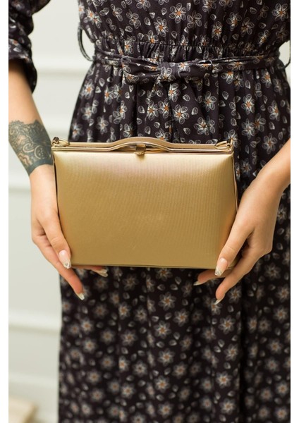 Weembag 126 Kumaş Şişe Dipli Portföy Çanta | Günlük Kullanıma Uygun Portföy fiyatları