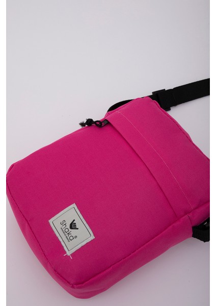Fuşya U12 Imperteks Kumaş, Fermuarlı 2 Bölmeli ,ayarlanabilir Askılı, Kol ve Omuz Çantası fırsatları