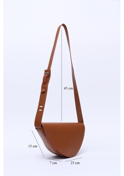 Taba SHK154 Suni Deri Asimetrik Çıtçıtlı Tek Bölmeli Astarlı Kol ve Omuz Çantası fiyatları